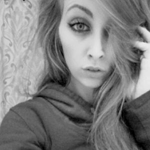 Meet your Posher, Whitney